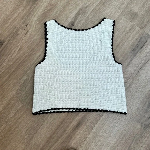 Cotton On Knit Crop Top Women Large Cream Black Scalloped Trim Coastal Summer - Picture 11 of 15